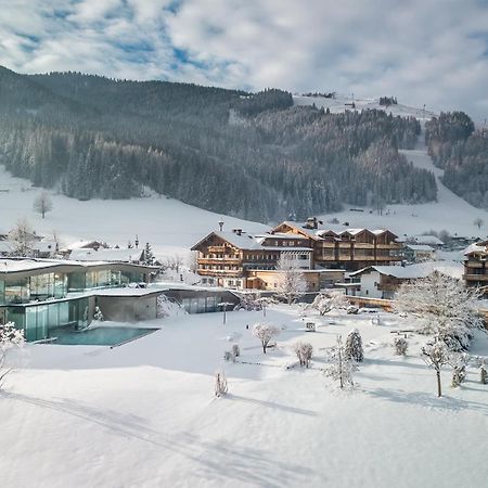 Naturresort Puradies Leogang Exteriör bild