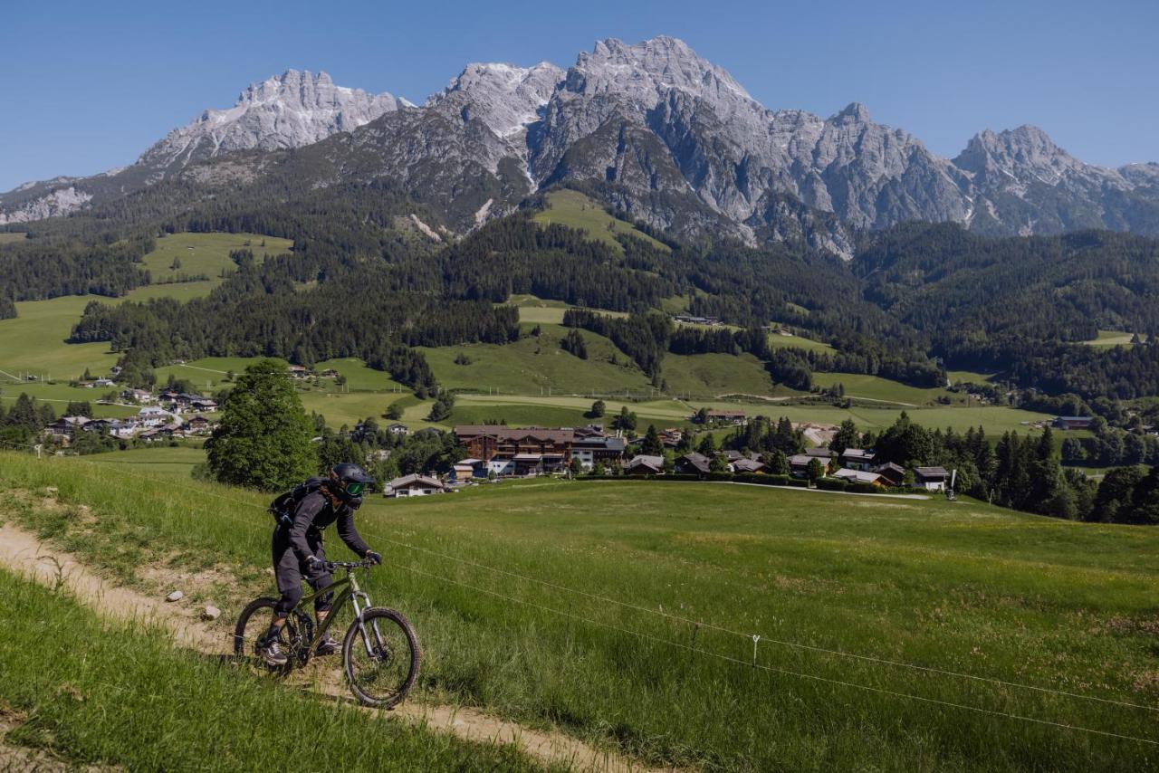 Naturresort Puradies Leogang Exteriör bild